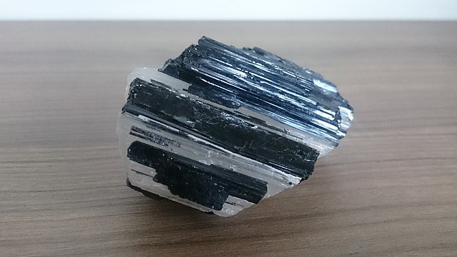 Black Tourmaline Crystal Benefits (Explained)