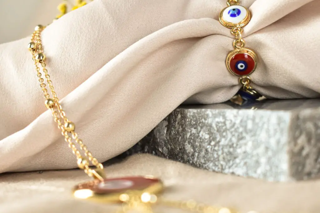 Evil Eye Painting Ideas: Creative Inspirations! Is There A Right Way To Wear Evil Eye Jewelry?